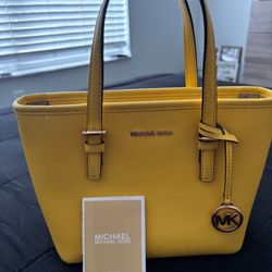 Michael Kors Purse 