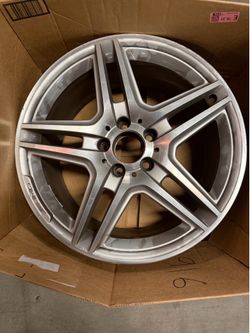 2013 Mercedes E 350 Rear Wheel 18” AMG