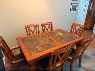 6 person dining set & matching buffet & hutch