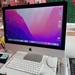 Mac Desktop With Cordless Keypad And Mouse 