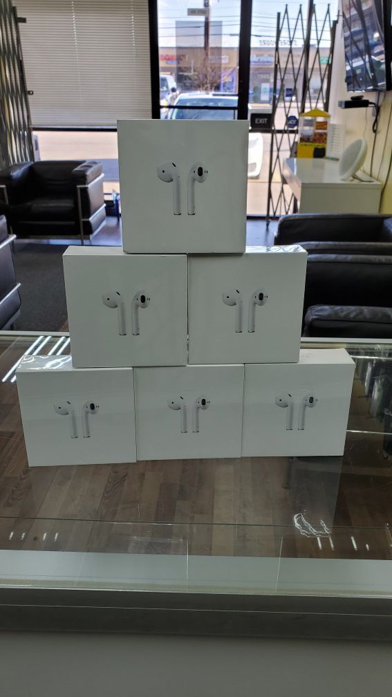 Airpods 2nd gen *Sealed in box