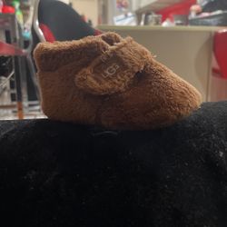 Uggs  Size 2/3 