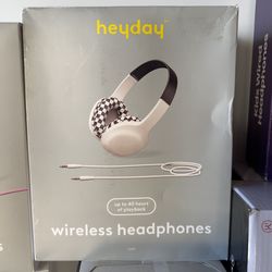 New WIRELESS music headphones Checkboard Print 