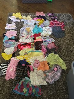 Size 6 months girl clothing