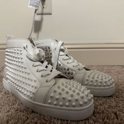 Christian Louboutin Louis Flat Spikes Orlato – White/Silver