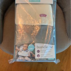 Brand new JJ Cole Bundle Me- Must Pick Up In Orland Park 