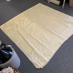 Pale Yellow Table Linen