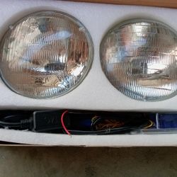 BRAND NEW JEEP HEADLIGHTS KIT!!!