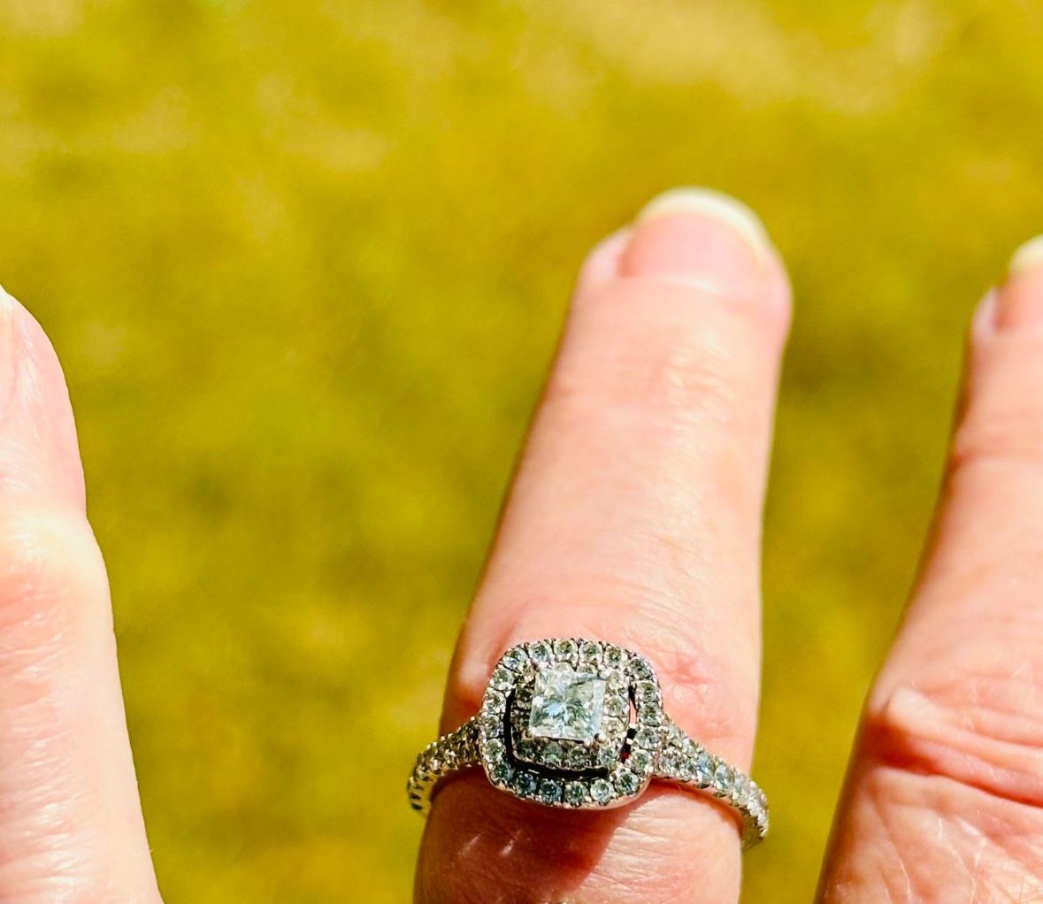 14k Beautiful Neil lane Diamond Engagement Ring Wrap Not For Sale