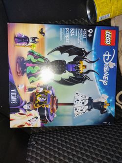 LEGO Disney Villains Maleficent & Cruella De Vil's Dresses Set 43262