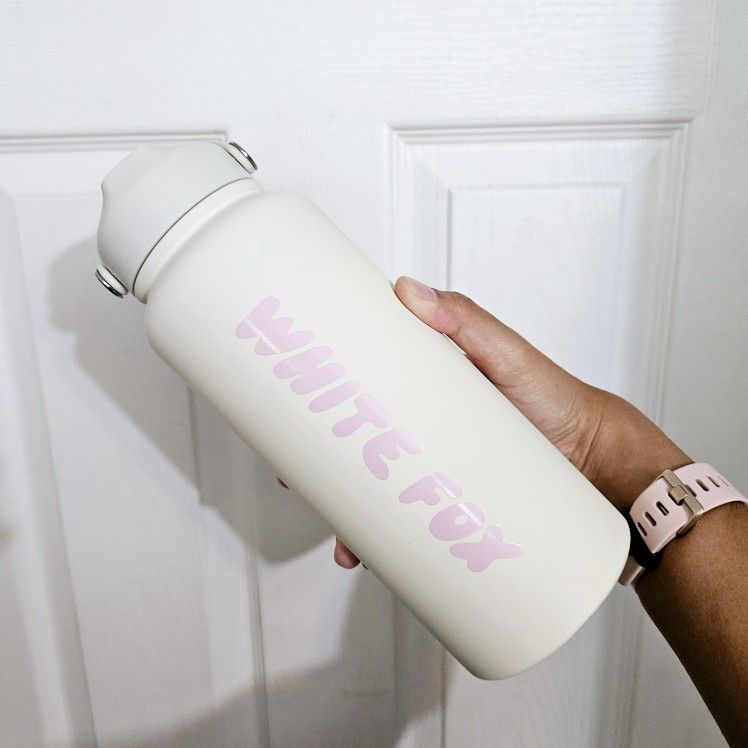 White Fox Staying Hydrated Drink Bottle Off White/Pink