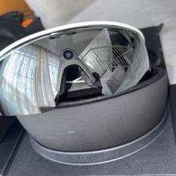 Oakley Meta Glasses (VANGUARD) Style 