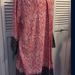 Reborn women's red white and black paisley/floral design dress 👗  size 2X/18/20 