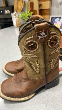 Toddler twister boots
