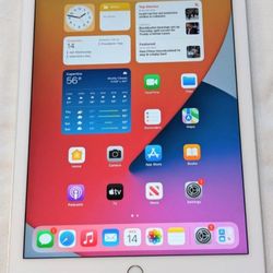 Nice Silver APPLE iPad AIR 2 16GB WIFI 9.7 inch Low Price   
iPad works on WIFI
16GB STORAGE 
