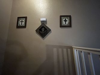 Metal Cross Art & Picture