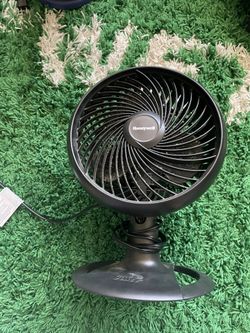 Honeywell Small Fan 