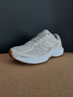 Saucony Women's Running Shoes Size 7