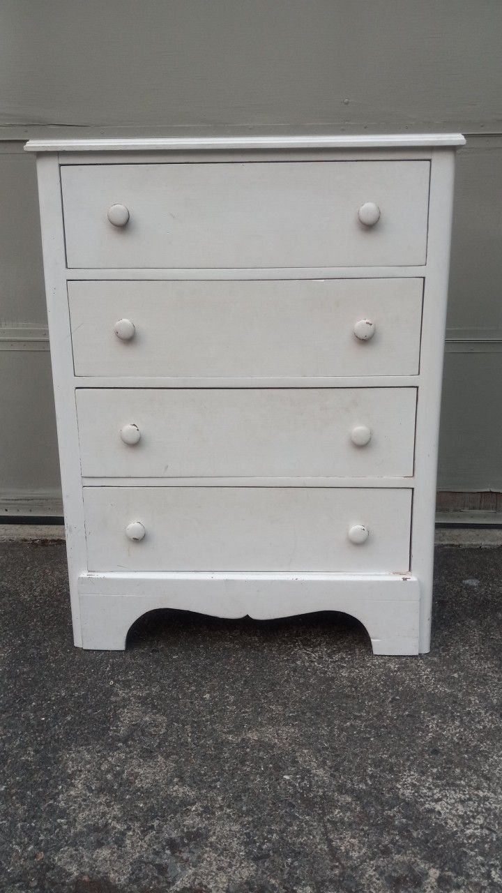 Wood Dresser