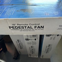 Lasko 18’ Pedestal Fan 
