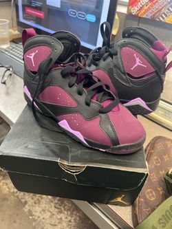 Air Jordan 7 Retro Mulberry GS Sneakers, Size 6Y