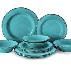 Brand New Dish Set