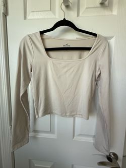 Hollister top m