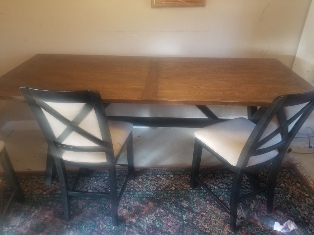 8' long kitchen table and chairs