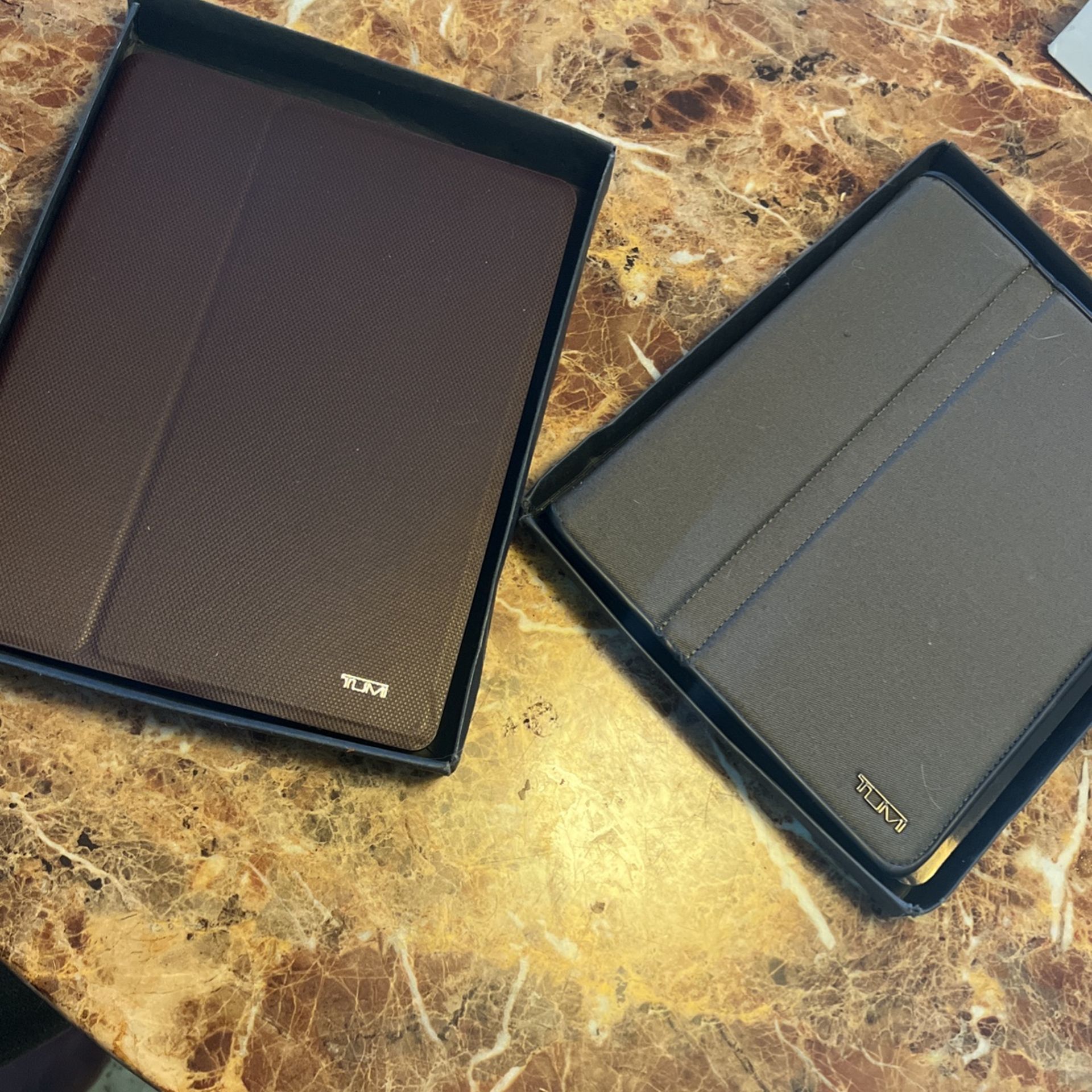 Apple iPad 2 Cases Tumi Cases