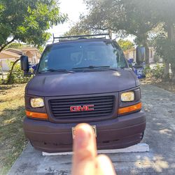 2012 GMC Savana
