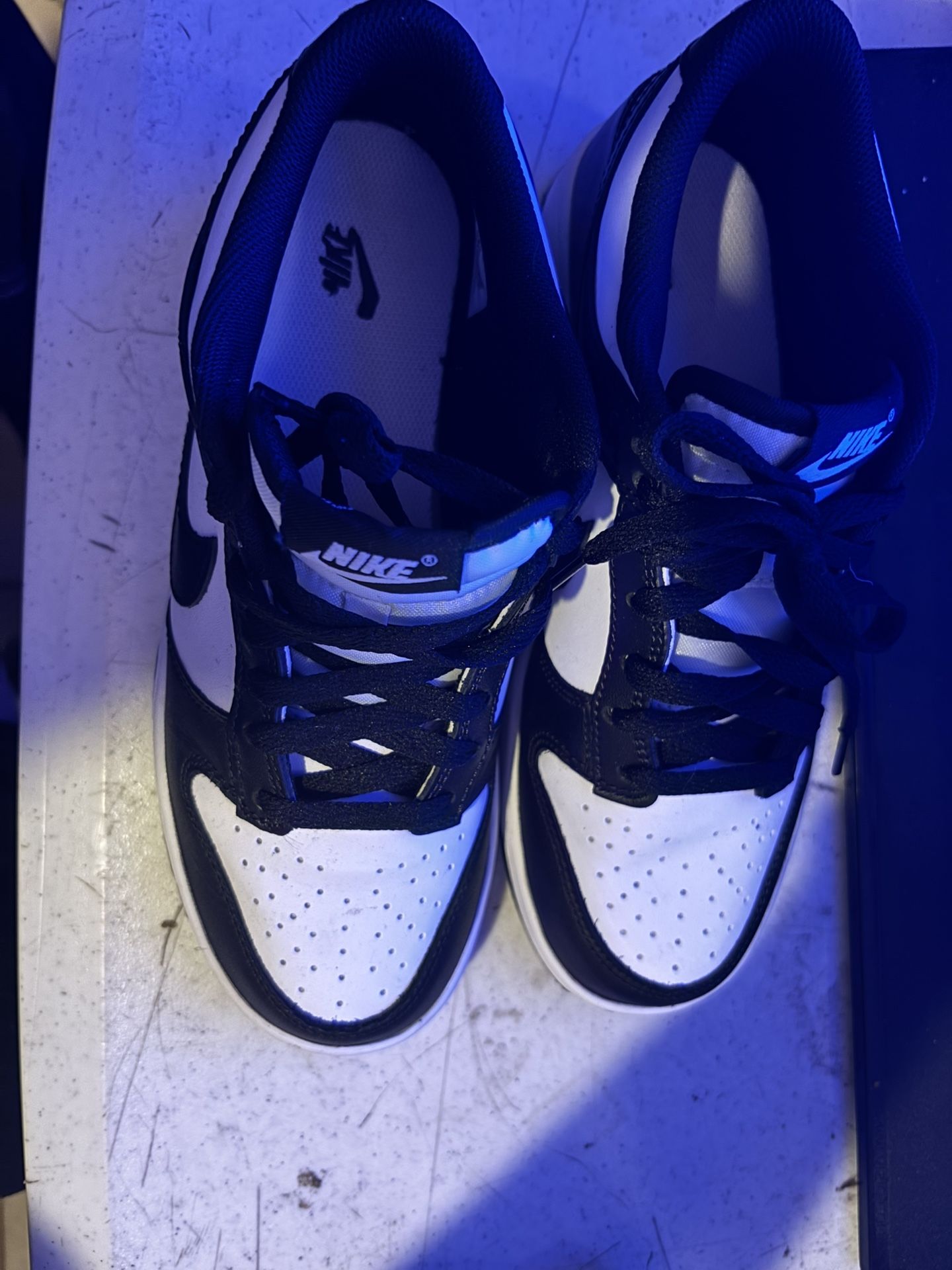 Nike Pandas (BLACK & WHITE)