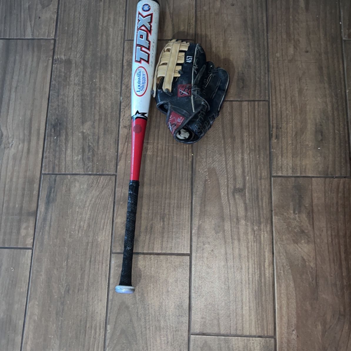 Louisville Sligger bat and Glove 