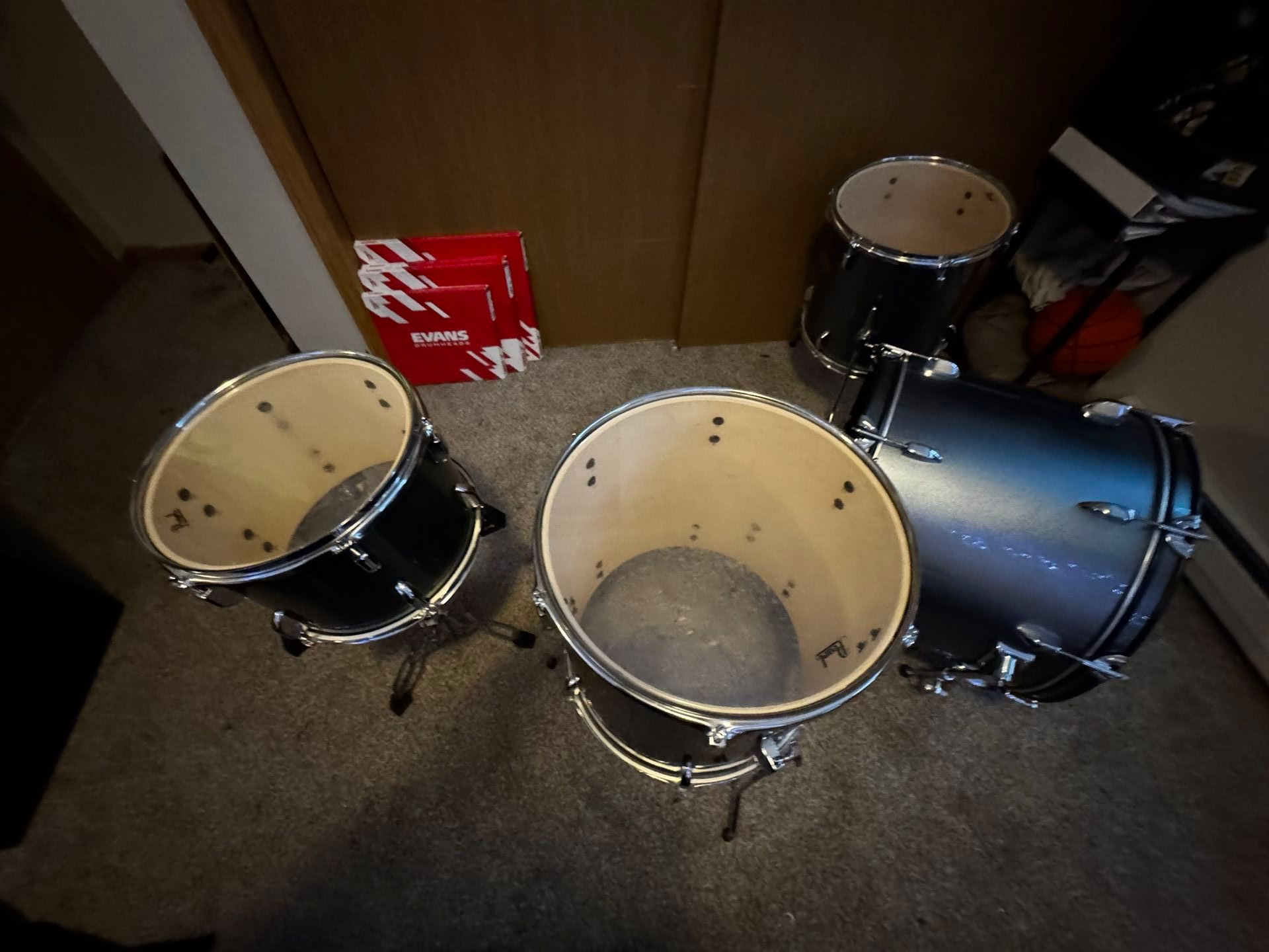 Pearl ROADSHOW with Evan’s Drumheads