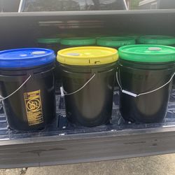 Detergente Para ropa Tide O Gain 