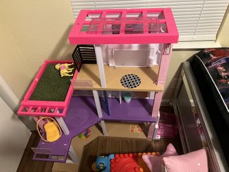 Barbie Dream House