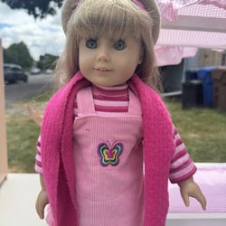 American Girl Doll, Bed, Clothes