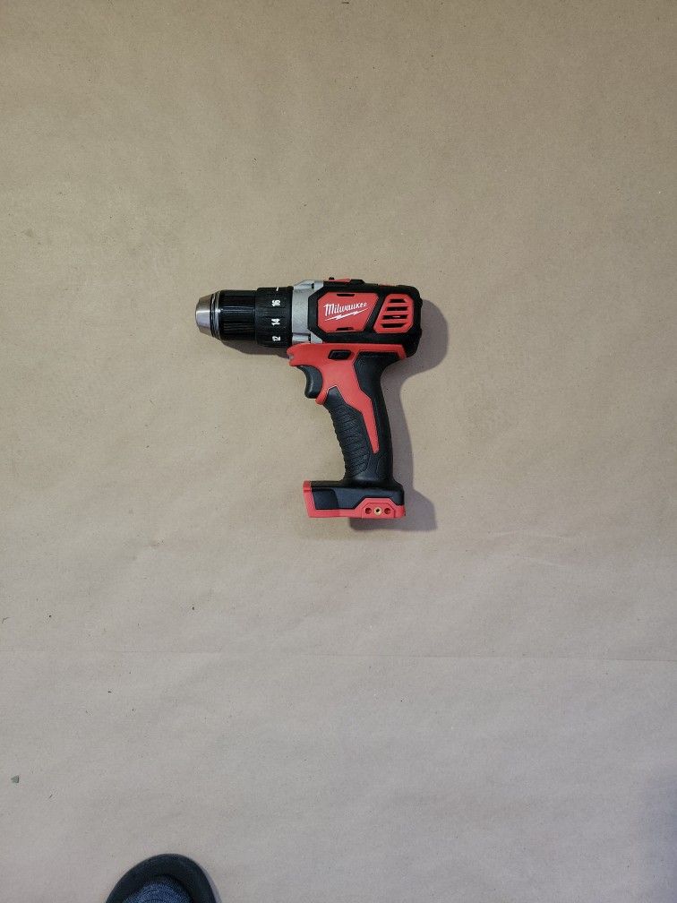 Milwaukee M18 1/2 Drill Driver