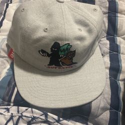 Supreme Hat 