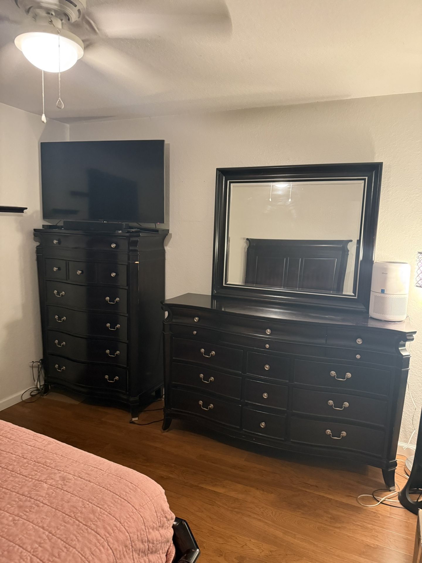 4 Piece Cherrywood Bedroom Set – $75 (92127)