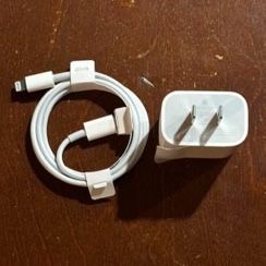 iPhone Fast Charger 20W And Cable