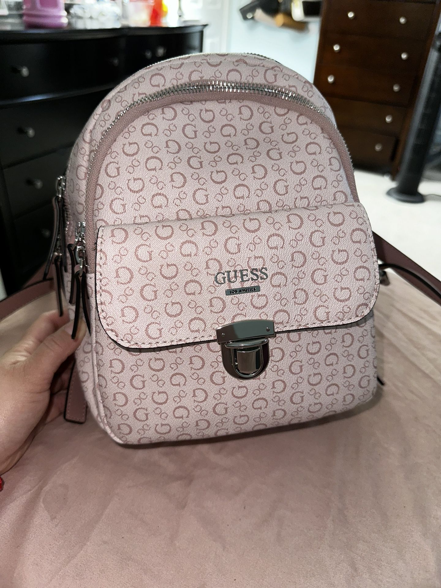 Backpack Guess