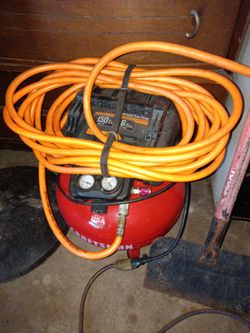 Craftsman 6 Gallon 150 PSI Air Compressor