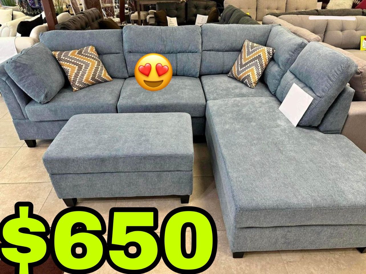 Beautiful New Sectional Sofa W/ Storage Ottoman in Gray Fabric Only $650!!!