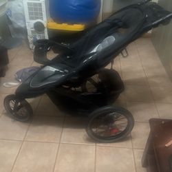 Graco Travel System Stroller And Car seat 