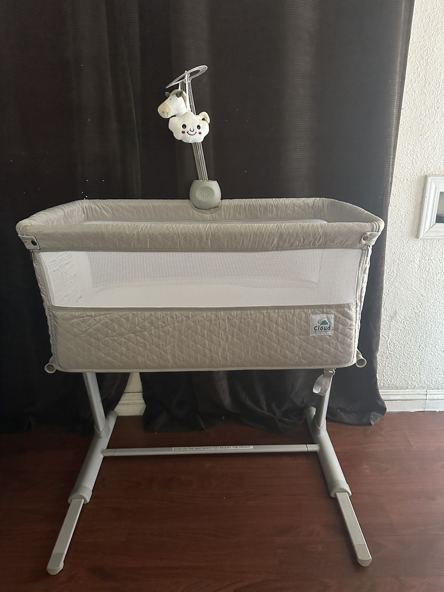 Cloud Baby Bassinet
