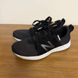 Women’s New Balance Shoes Size 7