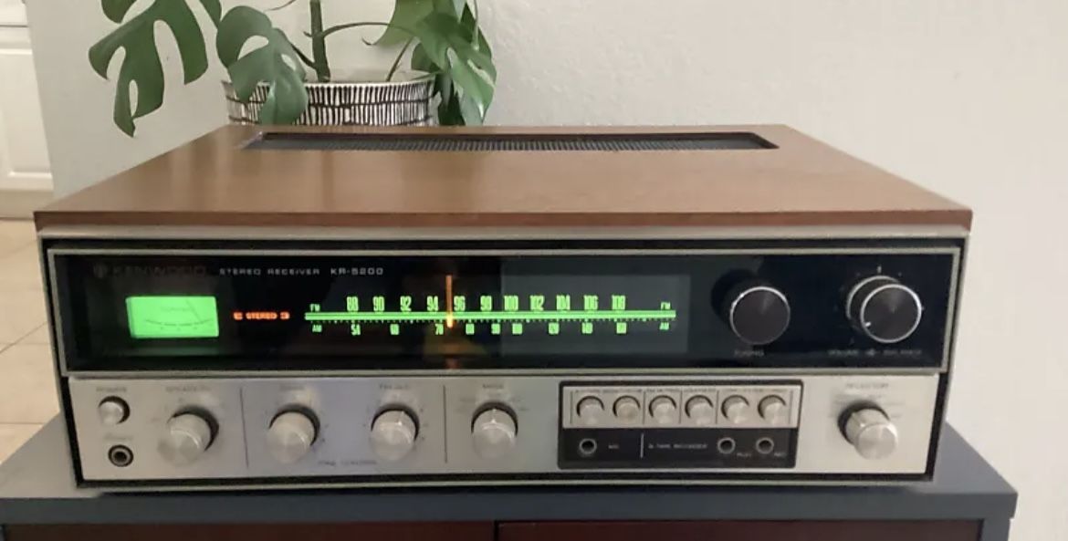 Kenwood Stereo Receiver 