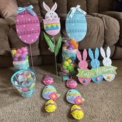 Easter Bundle (3 yard signs, 3 hanging decorations, 2 packs eggs, bucket)