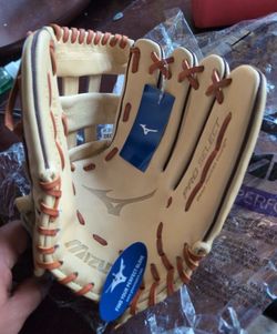 New Mizuno Pro Select Full Leather Glove