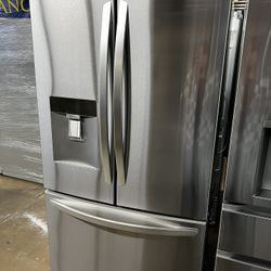 OPEN BOX LG FRENCH STYLE STAINLESS STEEL REFRIGERATOR 